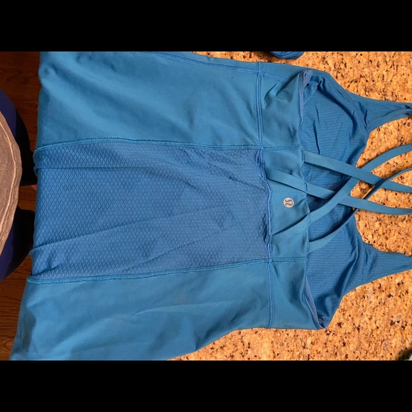 Lululemon - Picture 2 of 2